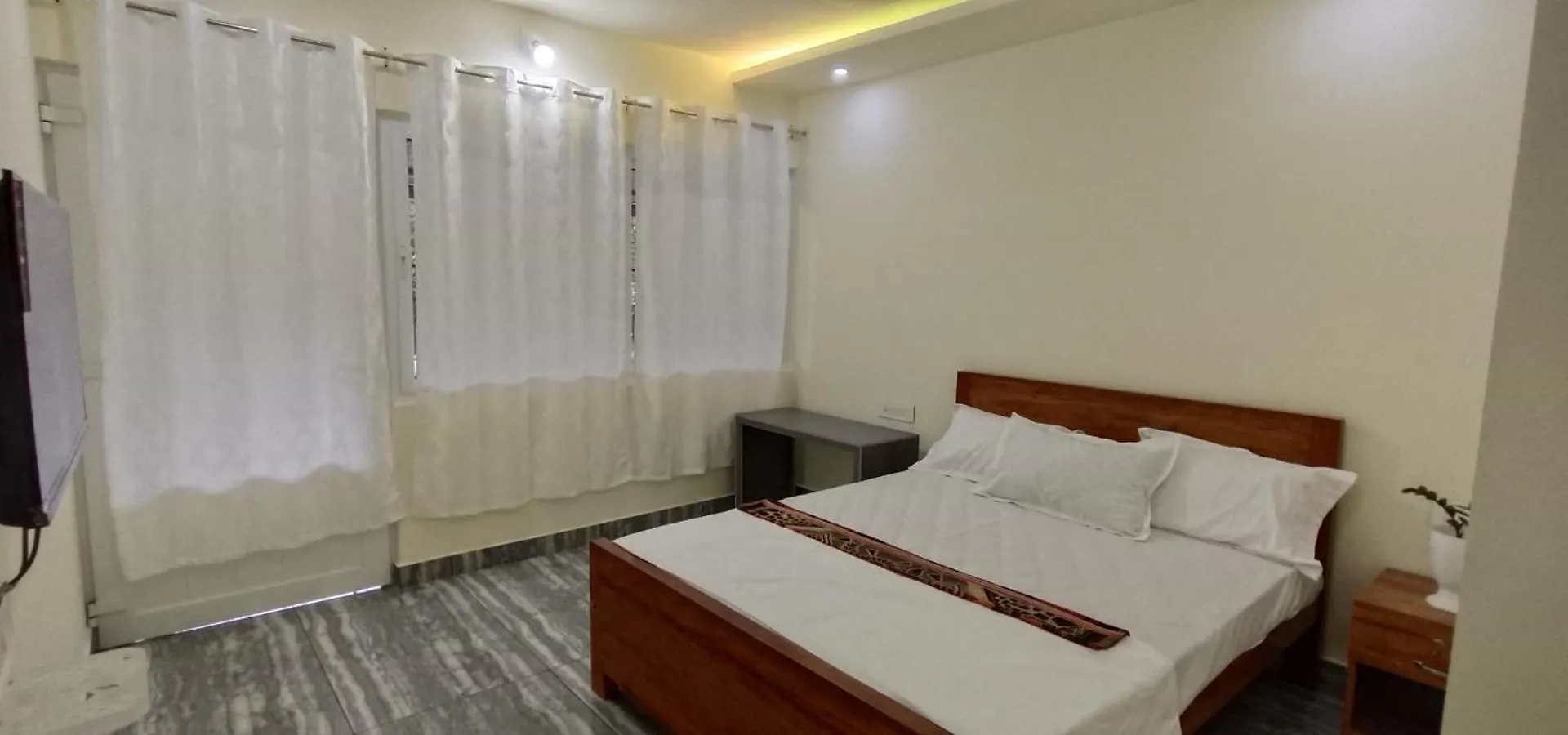Joann'S Homes Kalpatta 0*,